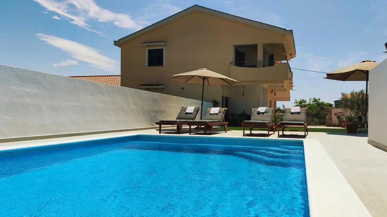 Apartment Villa Slavija Brisevo