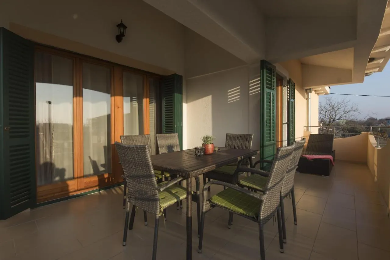 Apartment Villa Slavija Brisevo