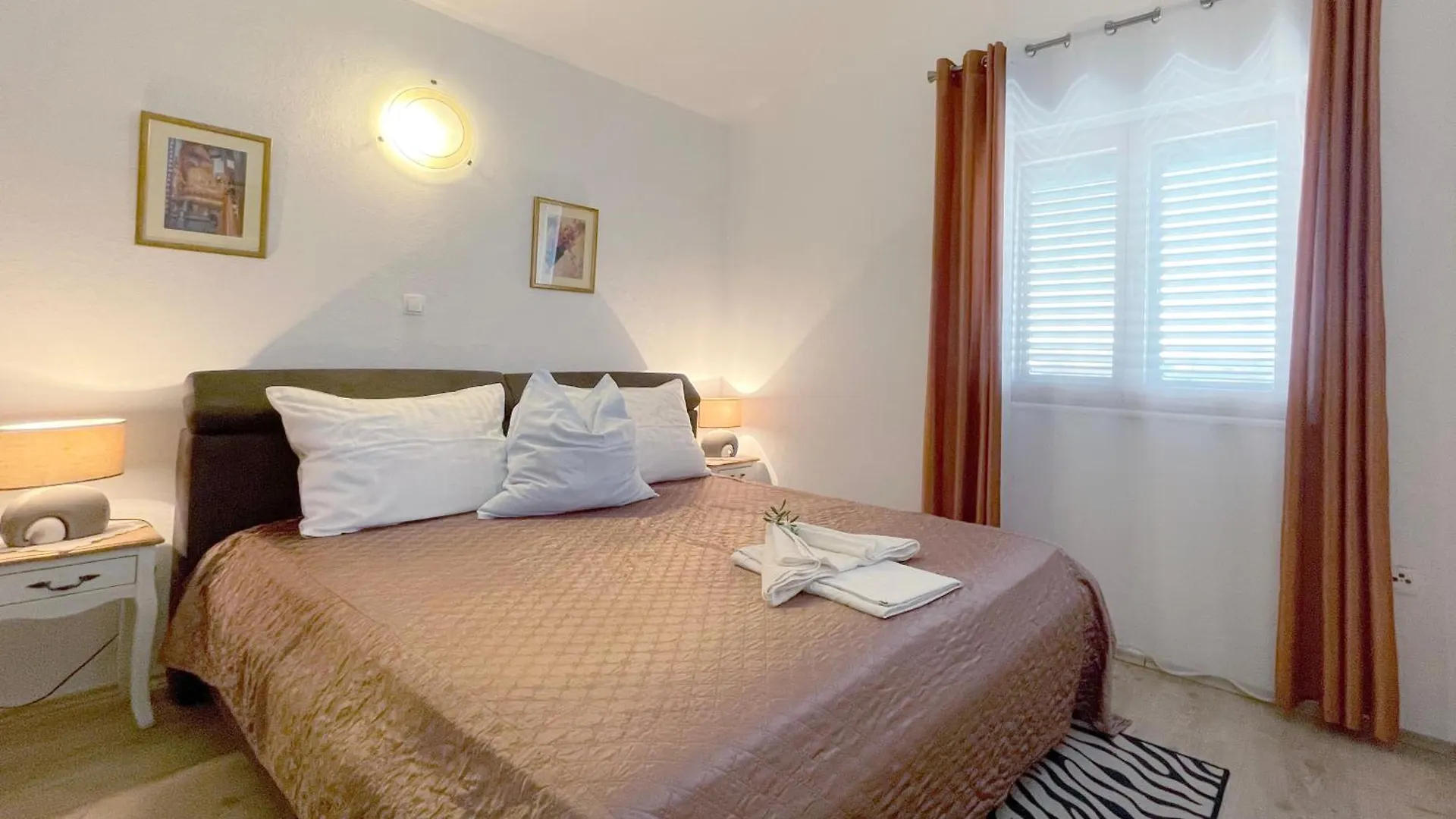 Apartment Villa Slavija Brisevo