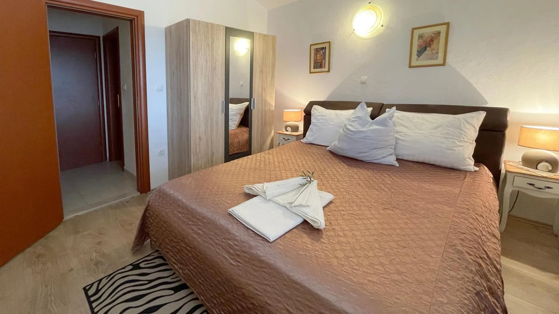 Apartment Villa Slavija Brisevo Croatia