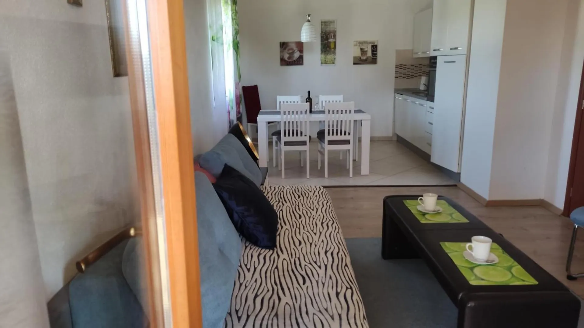 Apartment Villa Slavija Brisevo 0*,  Croatia